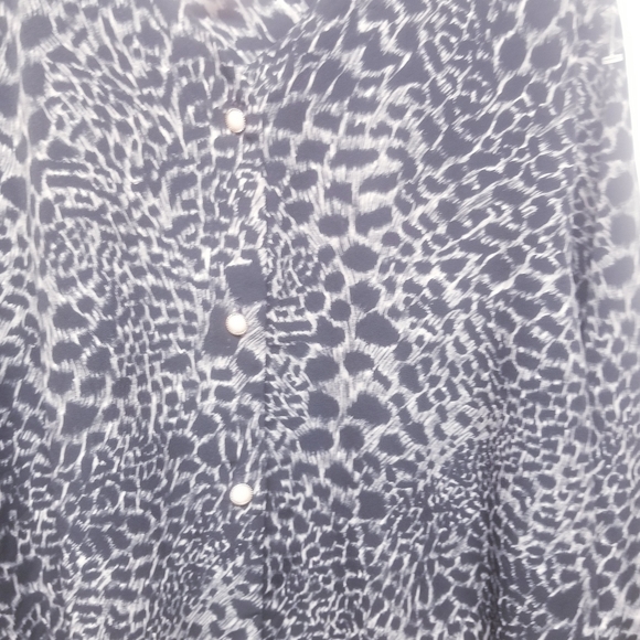 Vintage Jordan Woman Animal Print Button Down - Picture 2 of 3